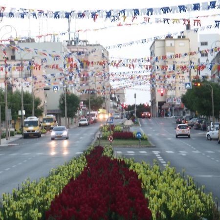 Apartments Petah Tiqwa - Bar Kochva Street Petach Tikva 외부 사진